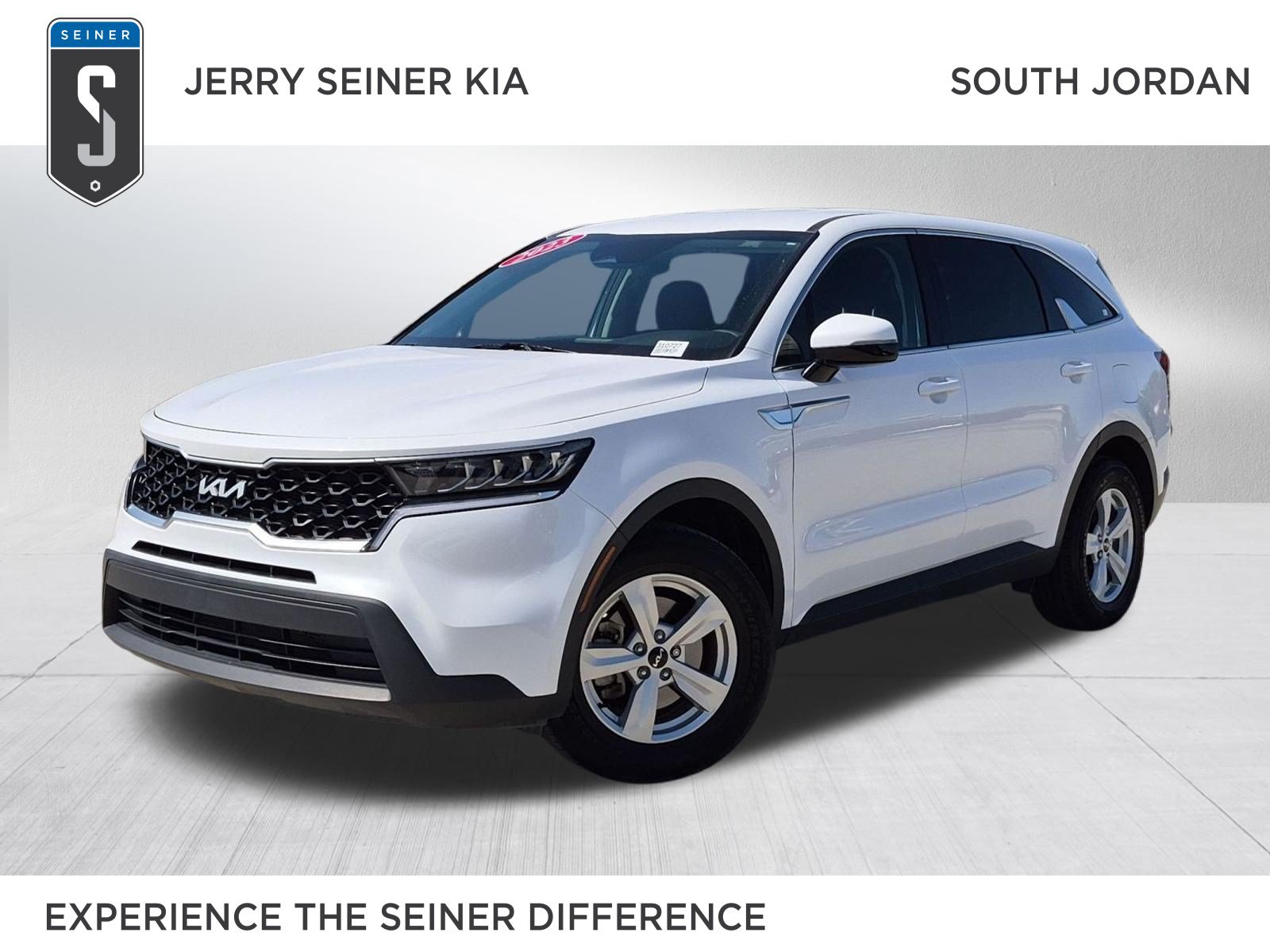 Certified 2023 Kia Sorento LX FWD image 1
