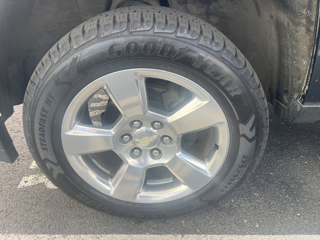 Used 2018 Chevrolet Silverado 1500 LT w/ All Star Edition AWD/4WD image 22