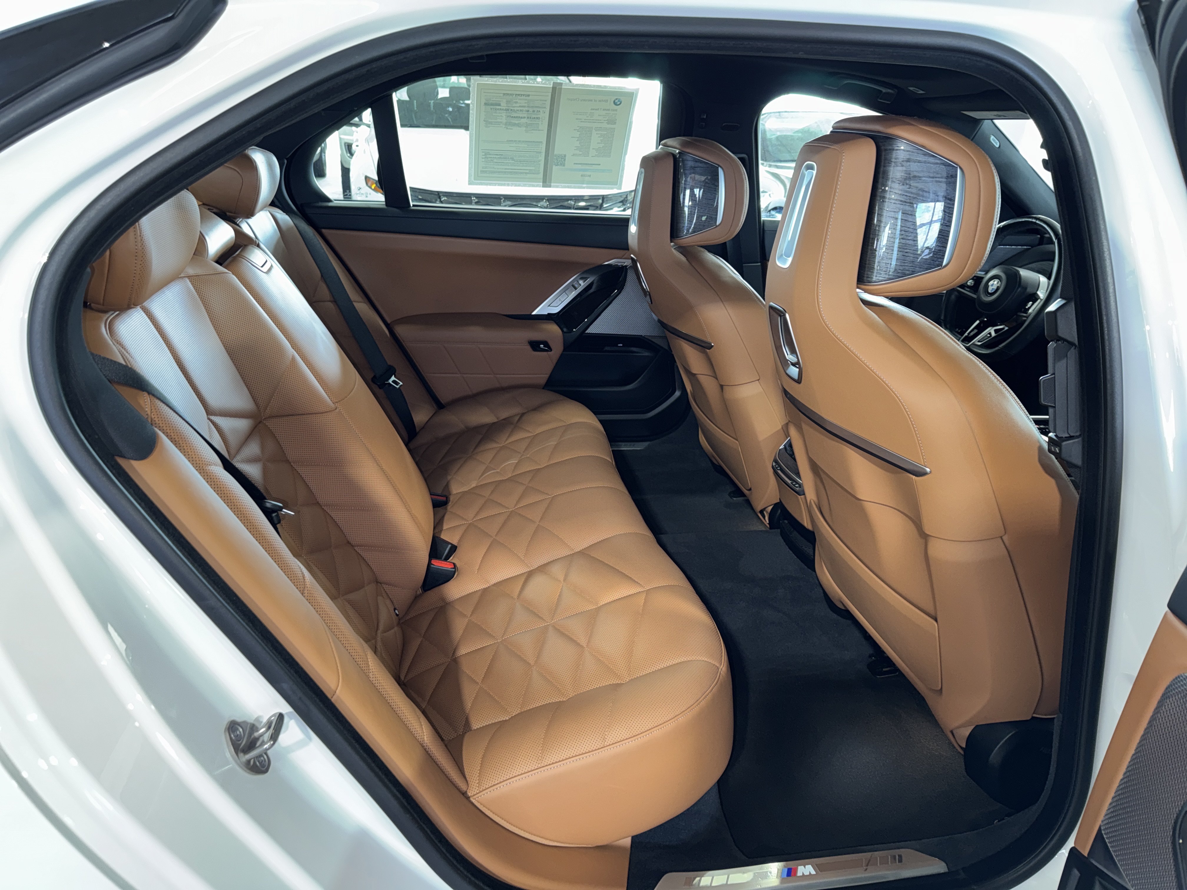 Used 2023 BMW 740i RWD image 13