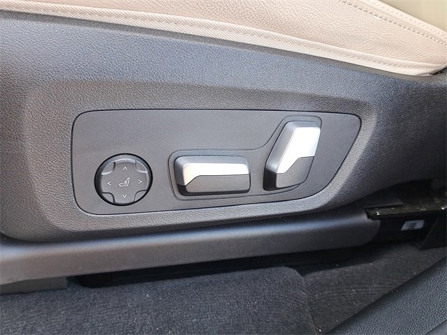 Used 2023 BMW X3 xDrive30i w/ Premium Package image 19