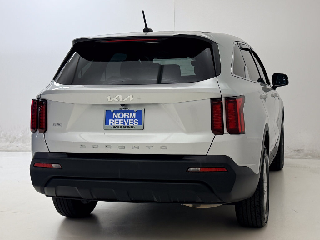 Used 2022 Kia Sorento LX AWD/4WD image 10
