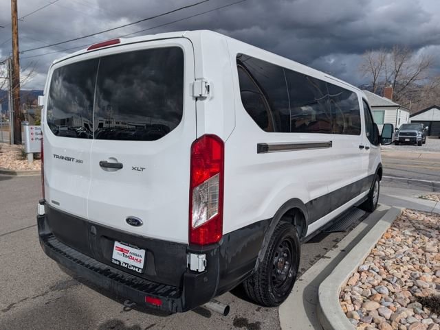 Used 2025 Ford Transit 350 XLT image 4