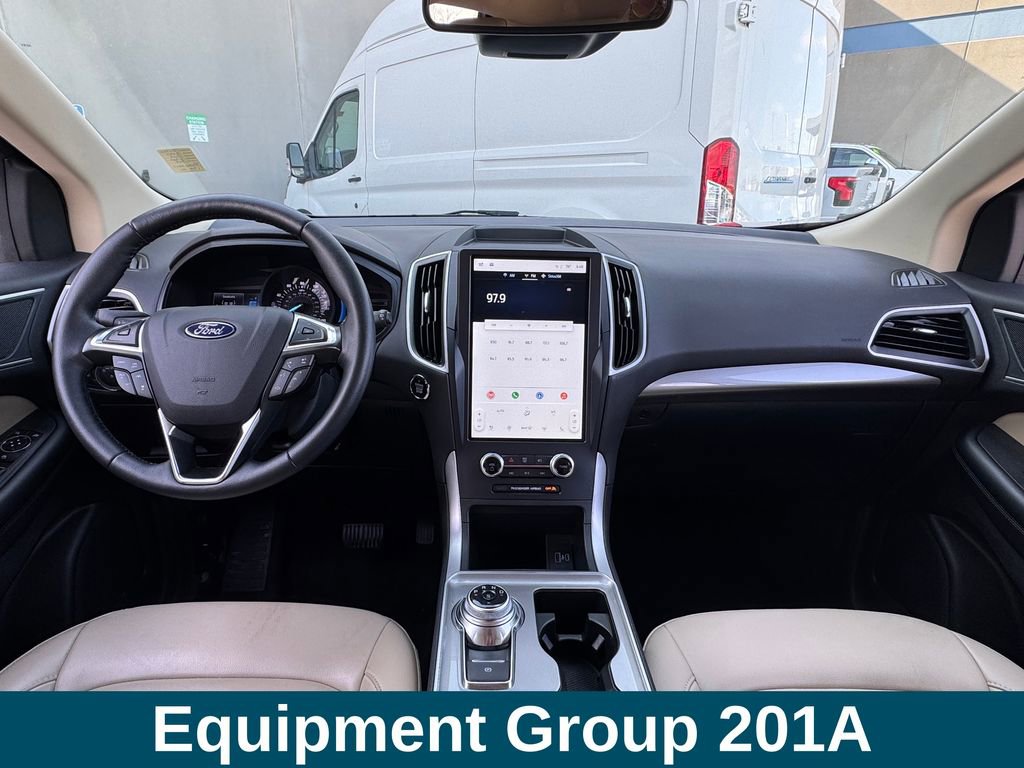 Used 2024 Ford Edge SEL w/ Convenience Package AWD/4WD image 6