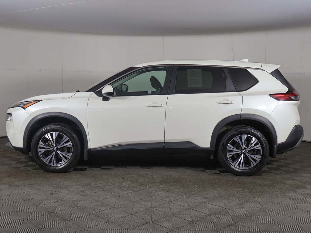 Used 2022 Nissan Rogue SV AWD/4WD image 15