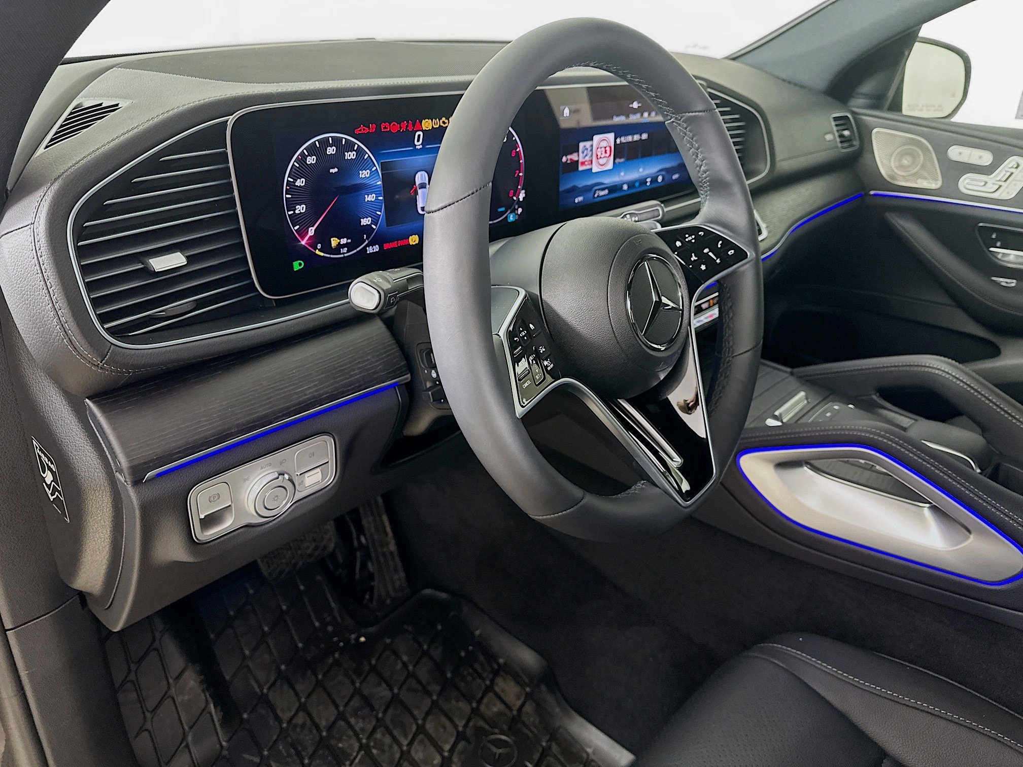 Used 2026 Mercedes-Benz GLE 450 4MATIC Coupe image 9