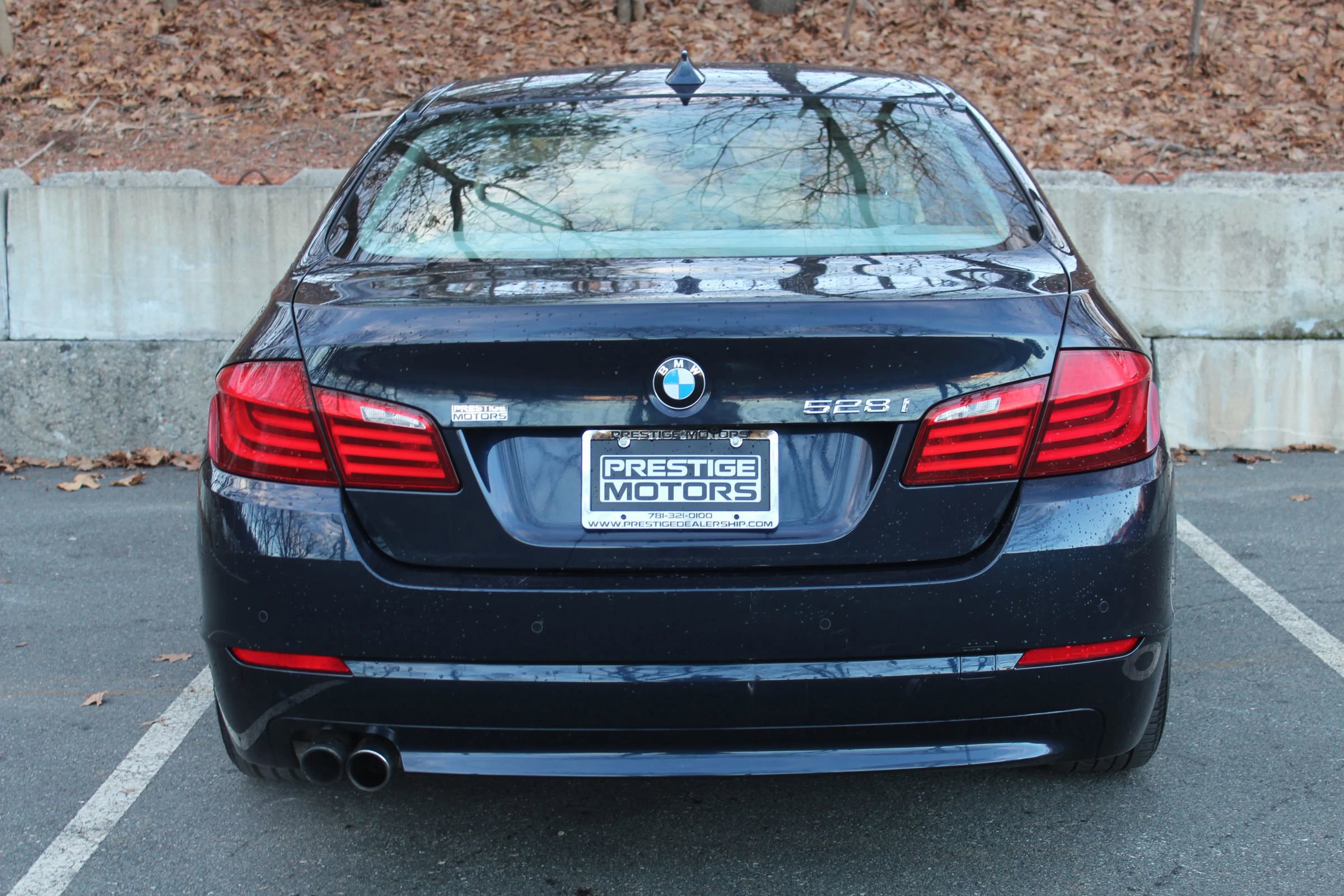 Used 2012 BMW 528i xDrive 528i xDrive Sedan 4D image 8