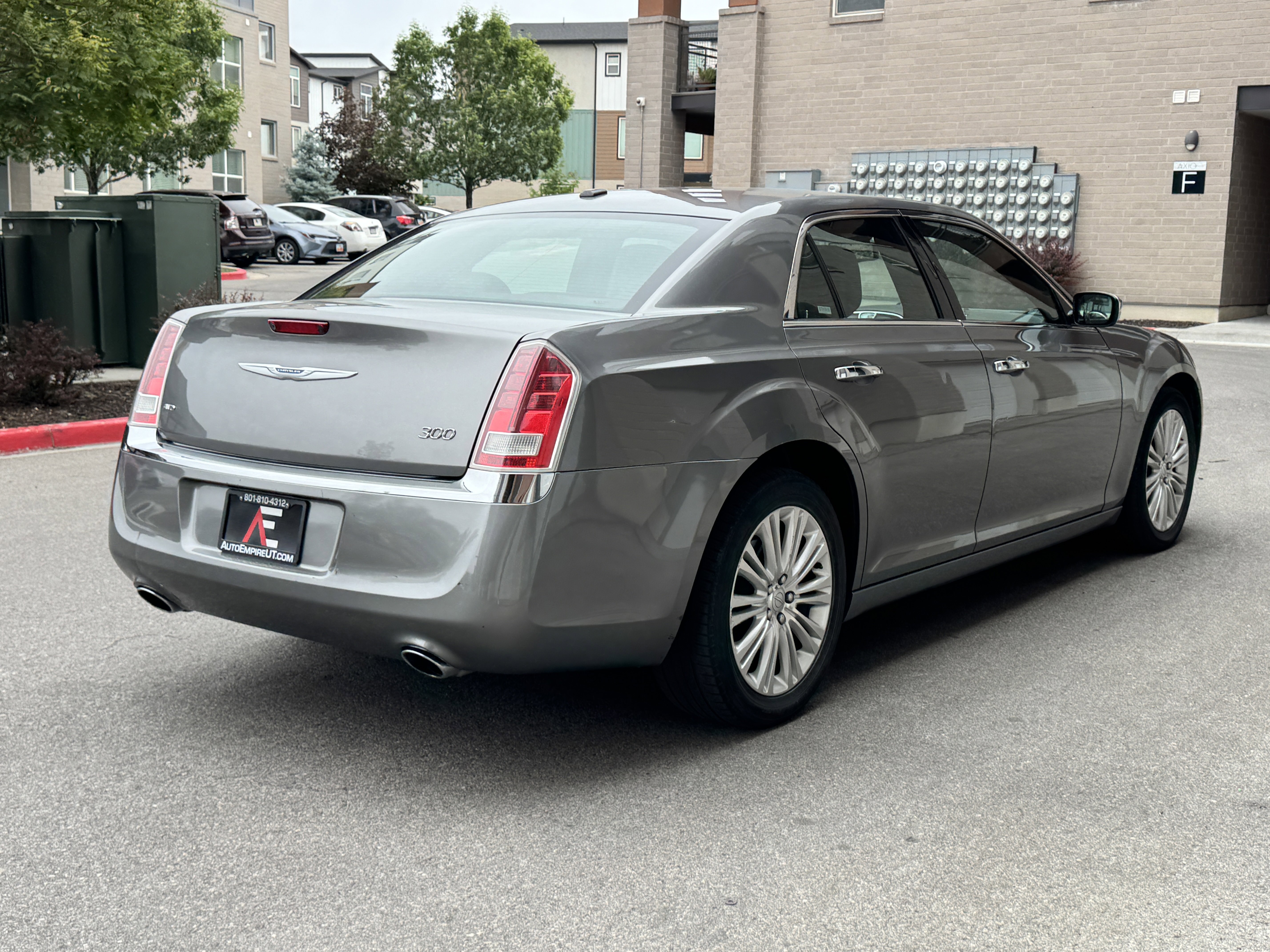 Used 2012 Chrysler 300 Limited AWD/4WD image 7