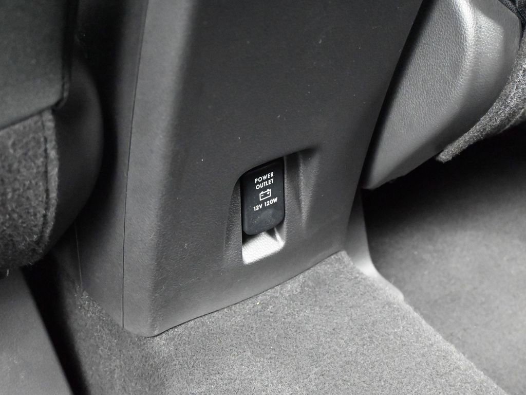 Used 2023 Mitsubishi Eclipse Cross ES image 29