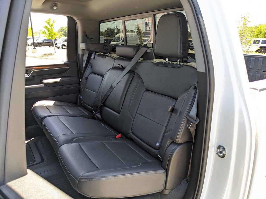 Used 2024 GMC Sierra 2500 Denali w/ Denali Reserve Package image 44