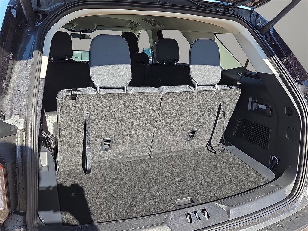 New 2026 Ford Explorer Active image 8