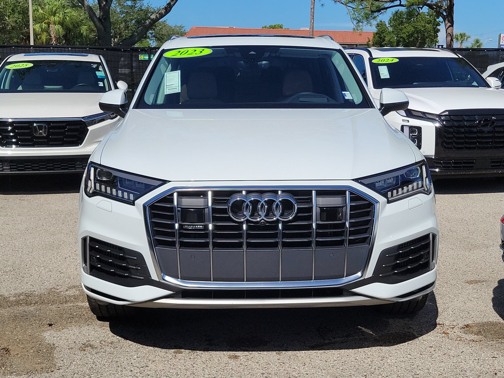 Used 2023 Audi Q7 3.0T Prestige AWD/4WD image 4