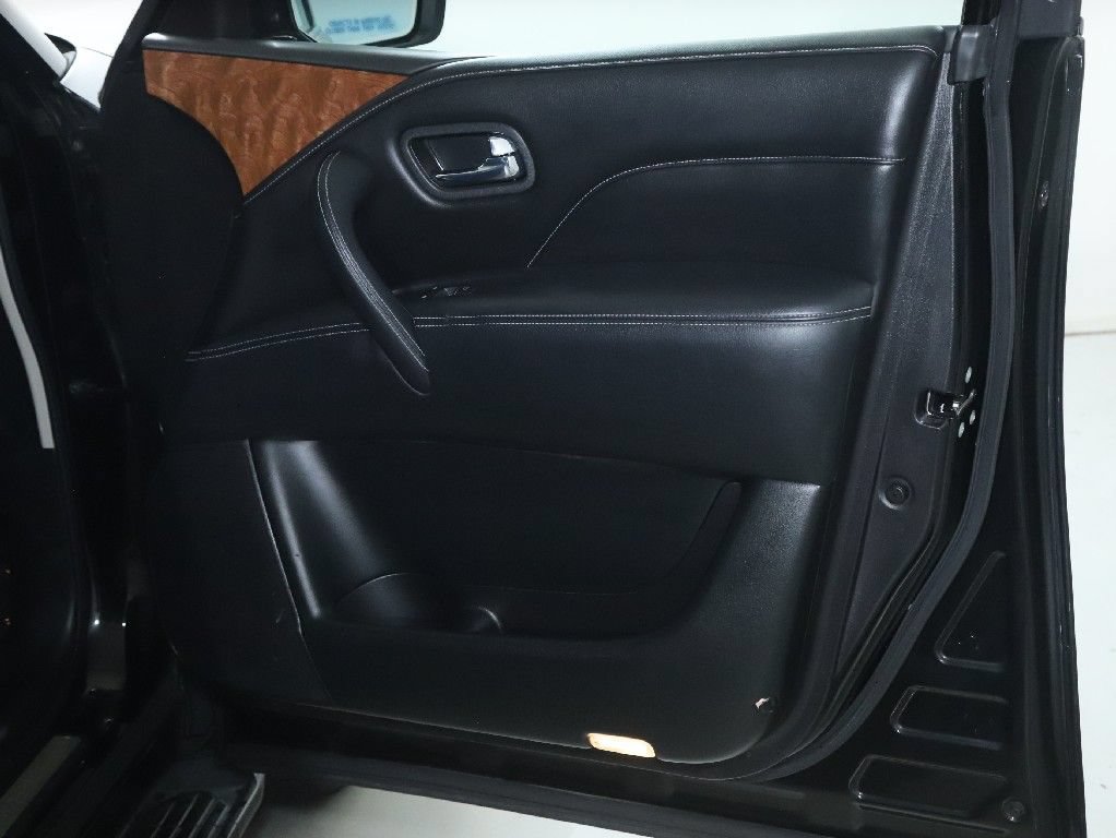 Used 2019 INFINITI QX80 Luxe AWD/4WD image 35