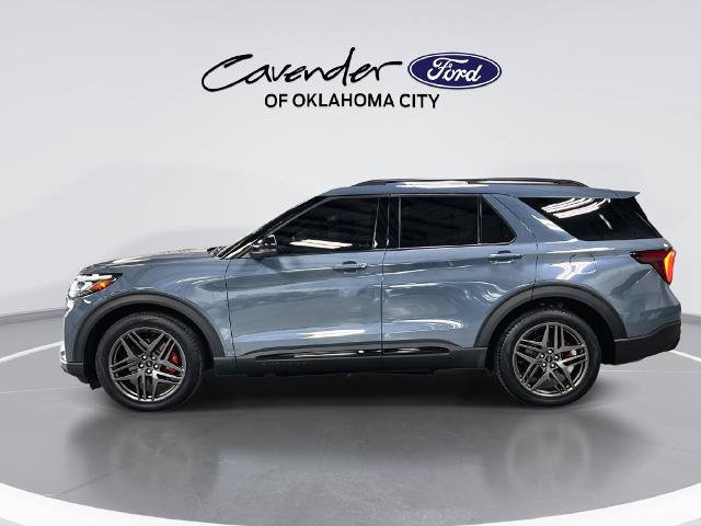 Certified 2025 Ford Explorer ST AWD/4WD image 5