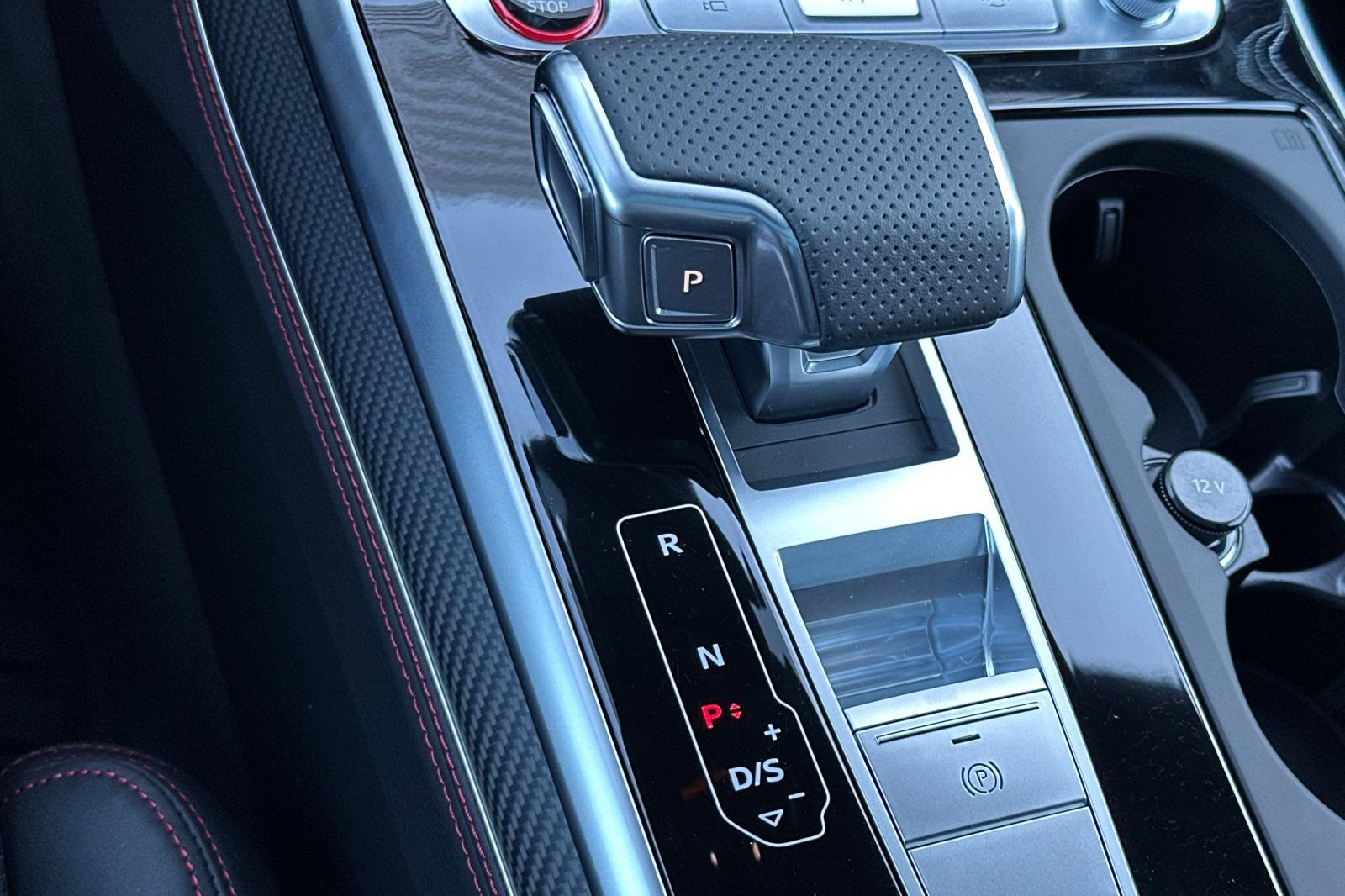 New 2026 Audi SQ8 Prestige AWD/4WD image 21