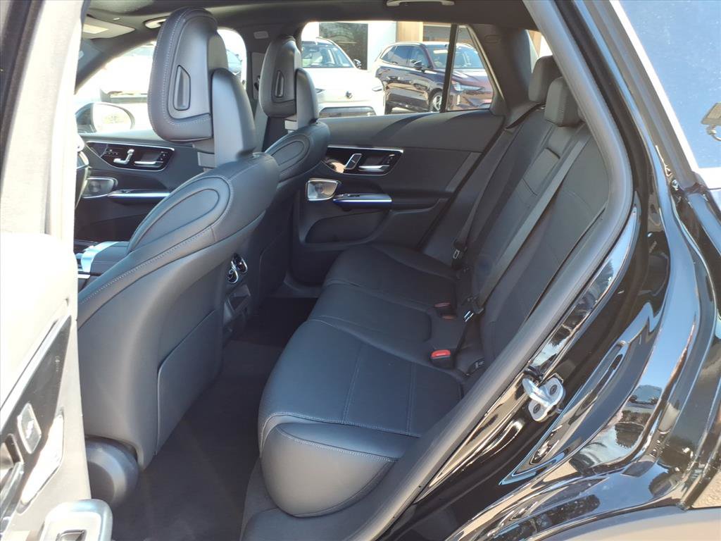 Used 2026 Mercedes-Benz GLC 300 4MATIC image 13
