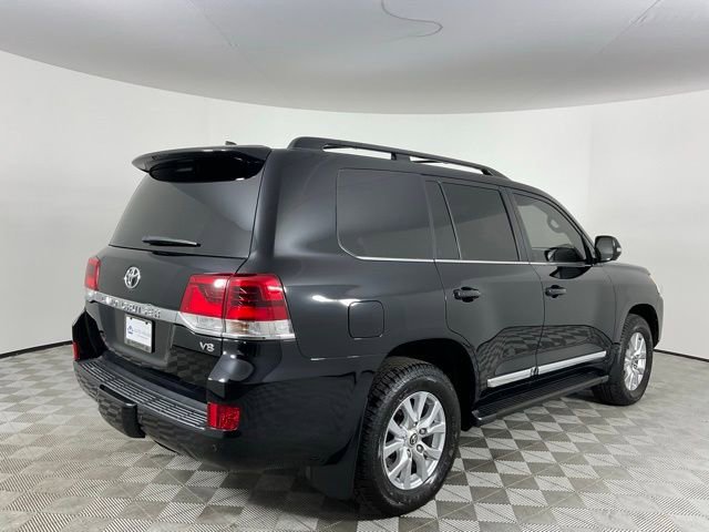 Used 2016 Toyota Land Cruiser w/ Preferred Accessory Package AWD/4WD image 5