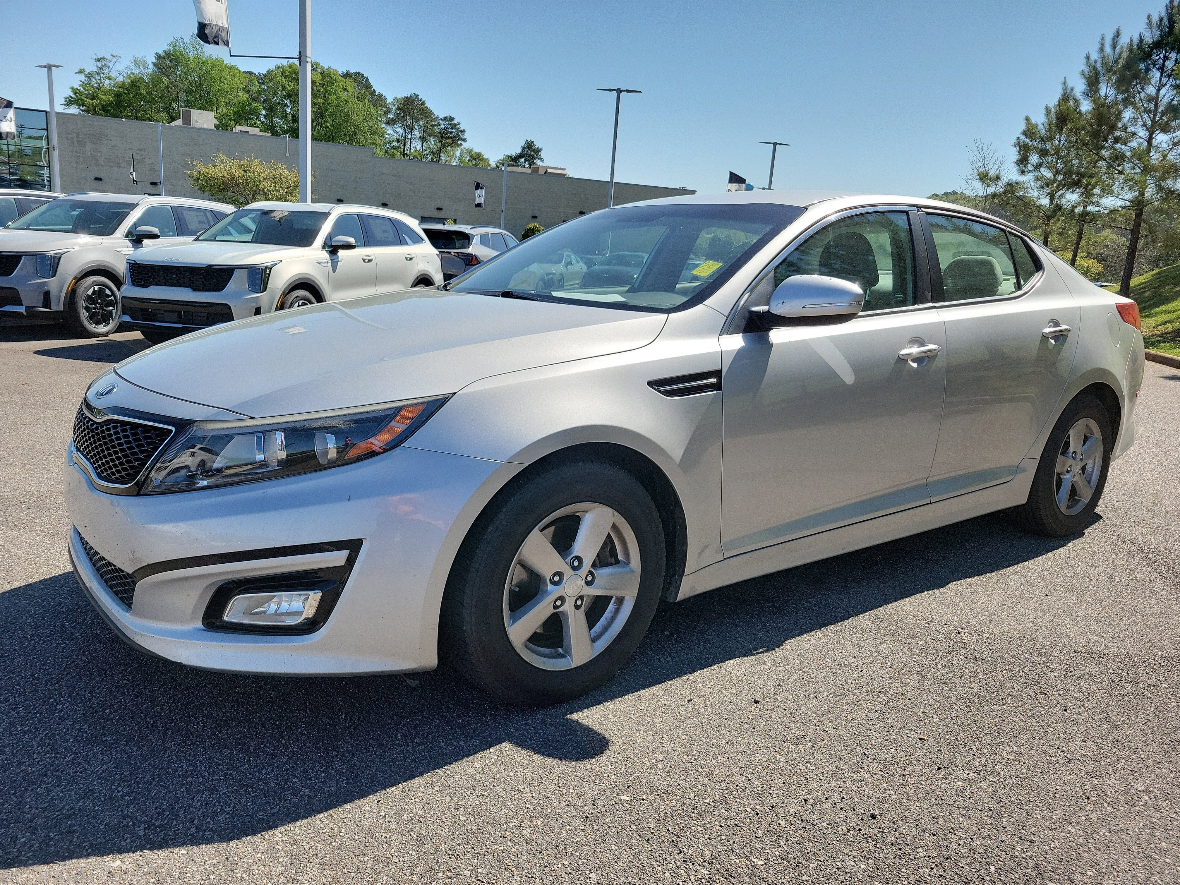 Used 2015 Kia Optima LX image 18