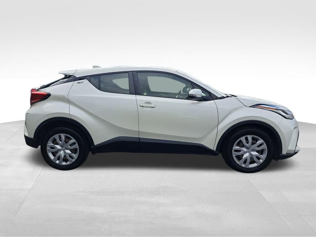 Used 2020 Toyota C-HR LE image 7