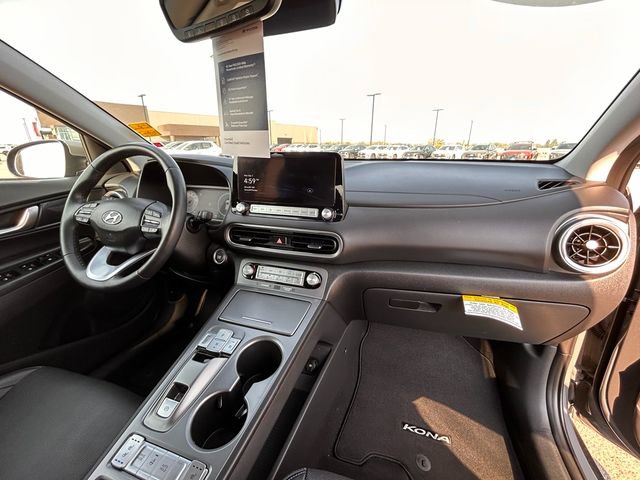 Used 2023 Hyundai Kona Limited w/ Cargo Package image 25