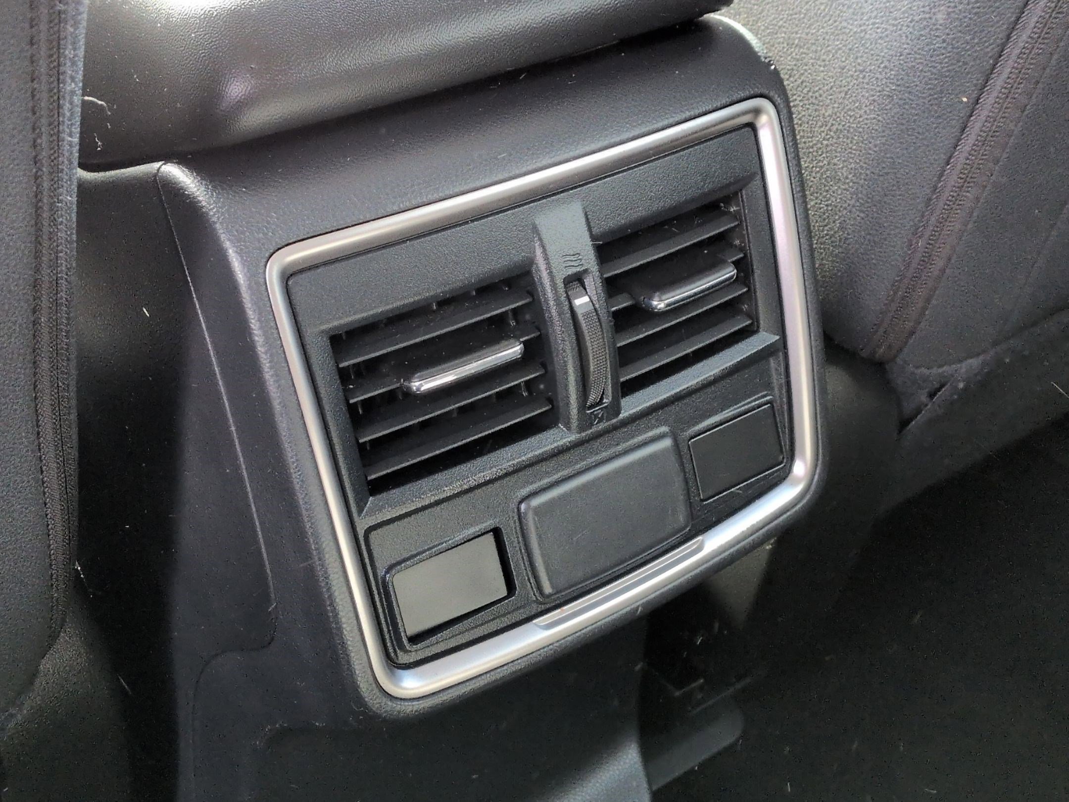 Used 2022 Subaru Forester Premium image 29