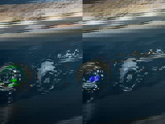 Used 2022 Chevrolet Silverado 1500 RST w/ Z71 Off-Road Package AWD/4WD image 23