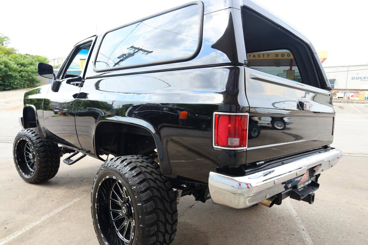 Used 1988 GMC Jimmy 4WD image 4
