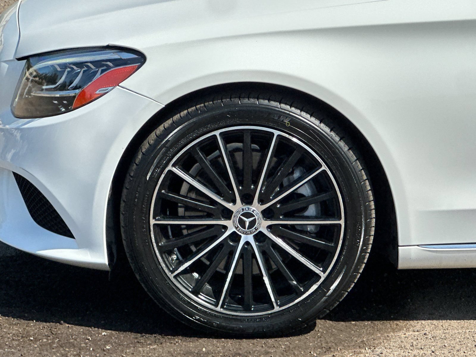 Used 2019 Mercedes-Benz C 300 Sedan image 25