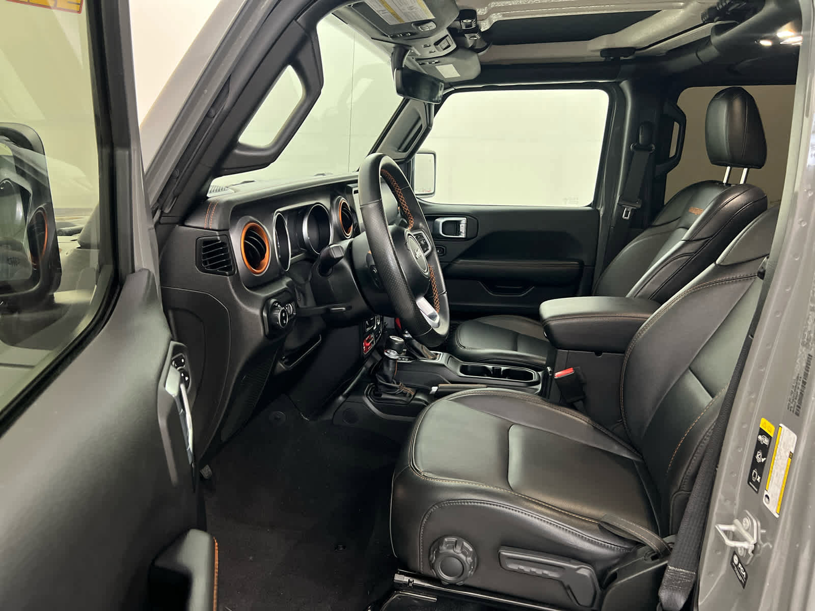 Used 2021 Jeep Gladiator Mojave image 10