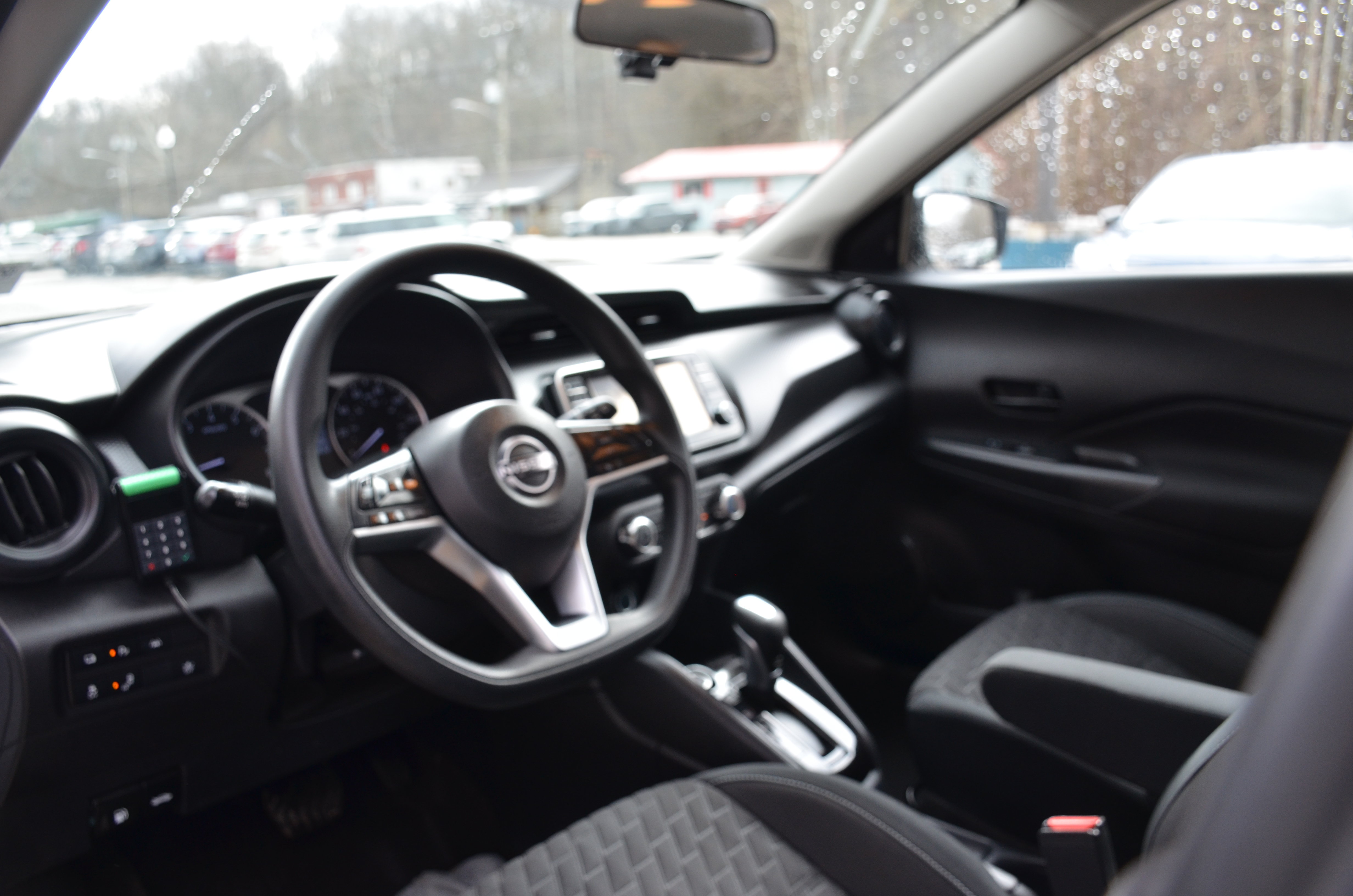 Used 2022 Nissan Kicks S FWD image 13