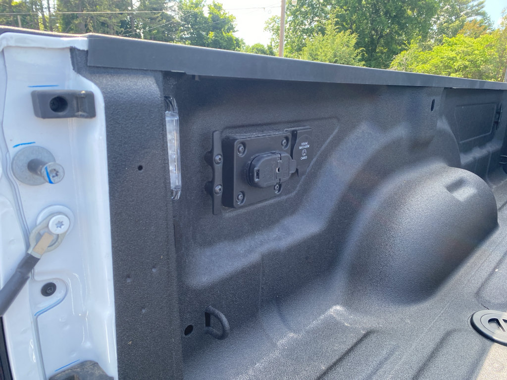 New 2026 RAM 3500 Tradesman AWD/4WD image 9