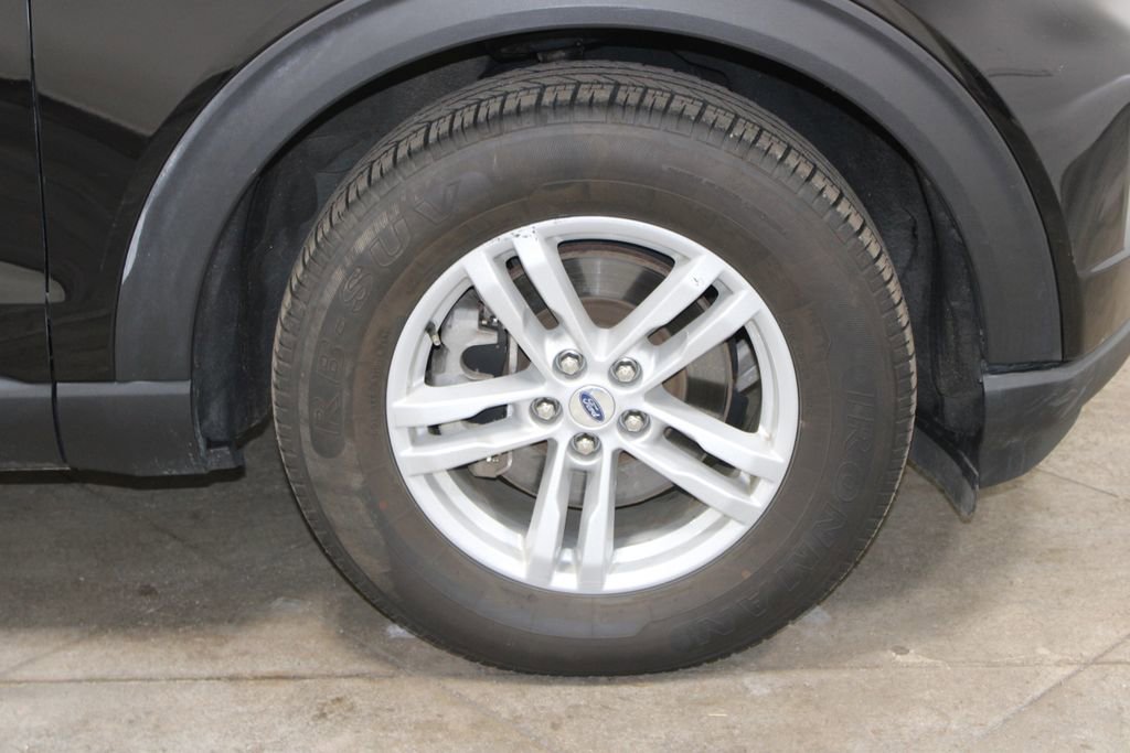 Used 2023 Ford Explorer XLT w/ Equipment Group 202A image 55