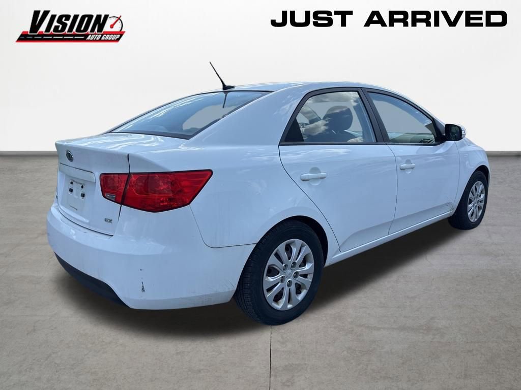 Used 2010 Kia Forte EX FWD image 5