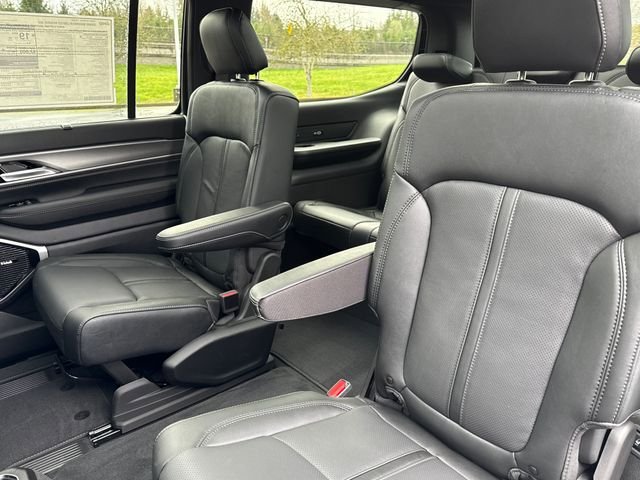 New 2026 Jeep Grand Wagoneer Limited AWD/4WD image 18