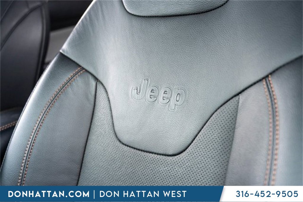 Used 2022 Jeep Compass Limited image 22