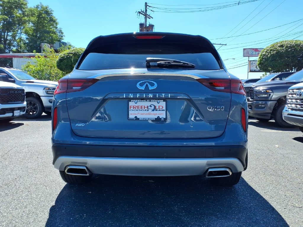 Used 2023 INFINITI QX50 Luxe AWD/4WD image 21