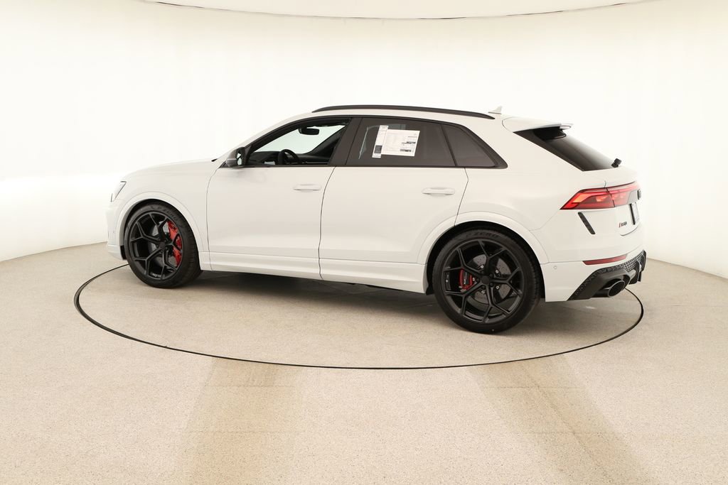 New 2026 Audi RS Q8 performance image 3