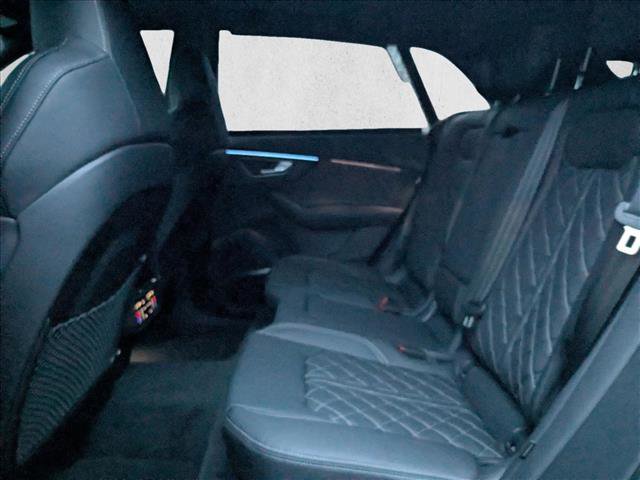 New 2026 Audi SQ8 Prestige image 17