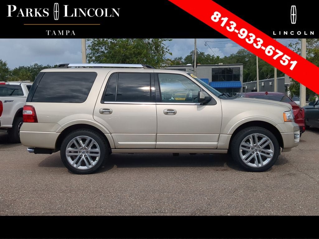 Used 2017 Ford Expedition Limited w/ Equipment Group 301A RWD image 3