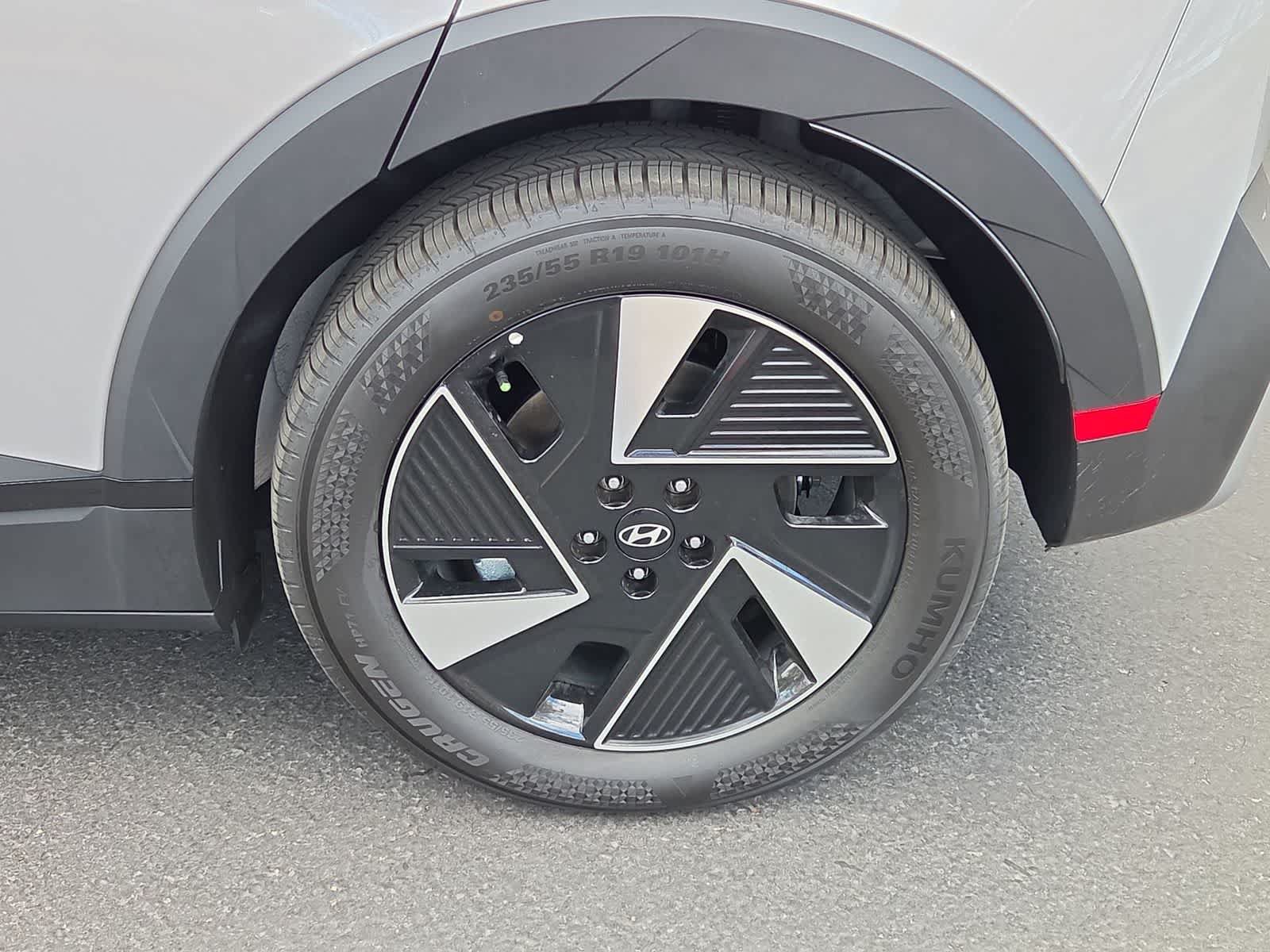 New 2026 Hyundai Ioniq 5 SE RWD image 12