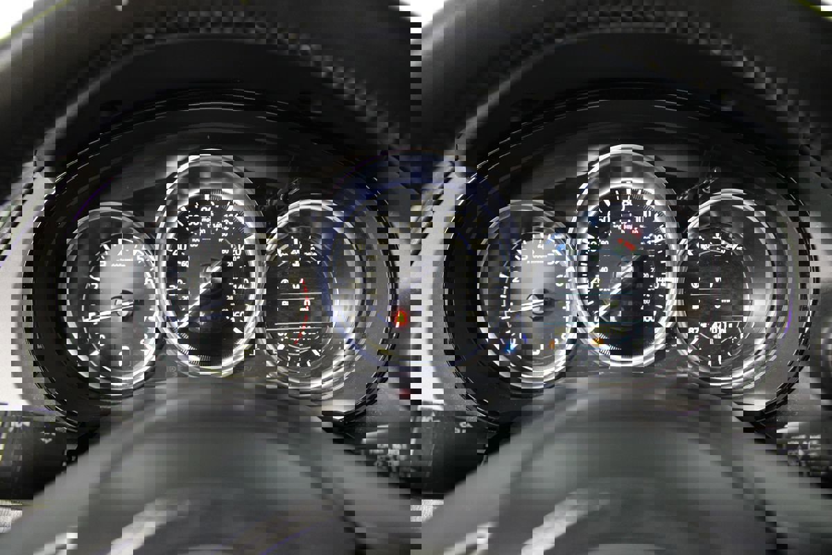 Used 2023 MAZDA CX-9 Touring image 16