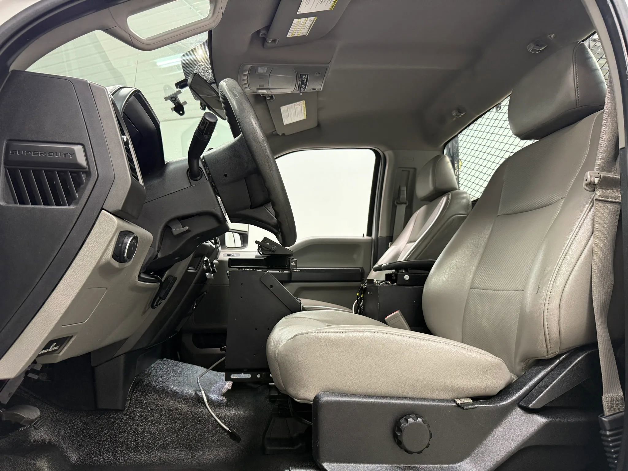 Used 2019 Ford F250 XL w/ Power Equipment Group RWD image 14