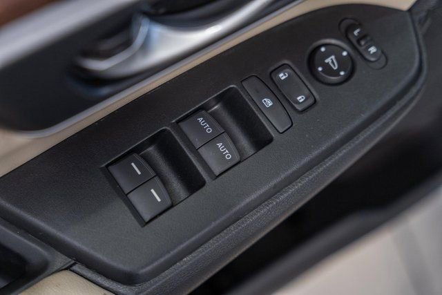 Used 2021 Honda CR-V Touring image 43