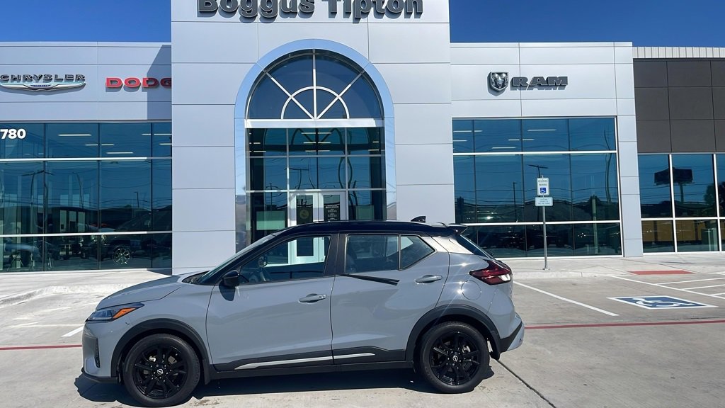 Used 2024 Nissan Kicks SR