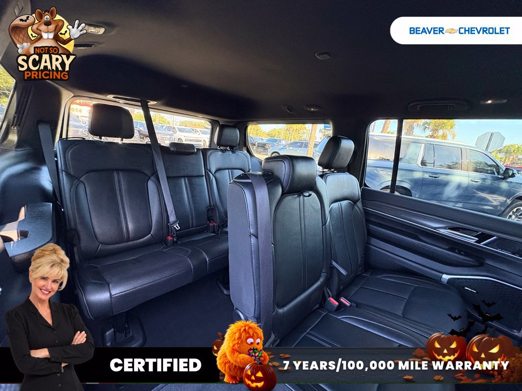 Used 2024 Jeep Wagoneer Series II w/ Flexible Seating Group RWD image 27