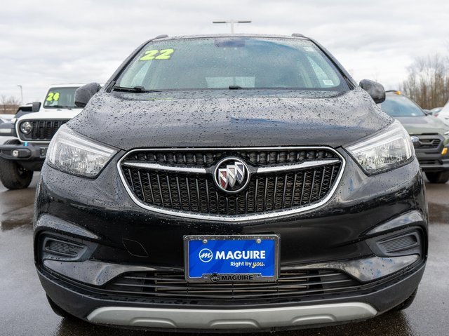 Used 2022 Buick Encore Preferred w/ Safety Package image 3