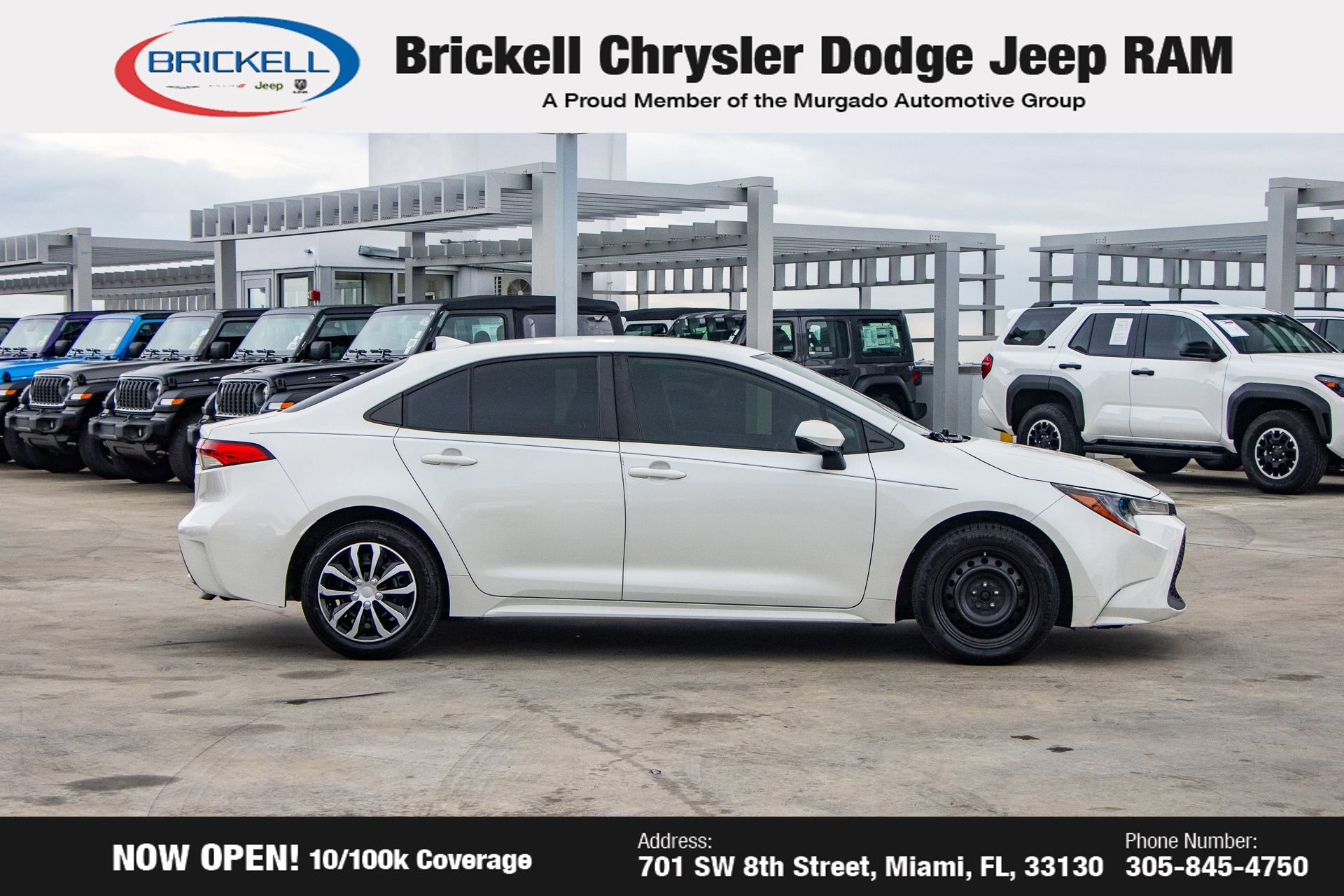 Used 2021 Toyota Corolla LE image 4