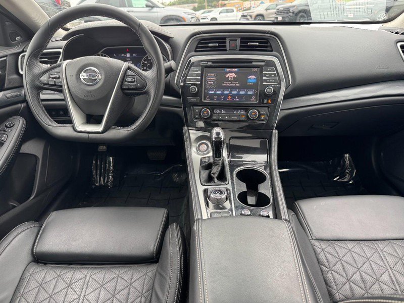 Used 2022 Nissan Maxima Platinum w/ Sport Mat Group FWD image 13