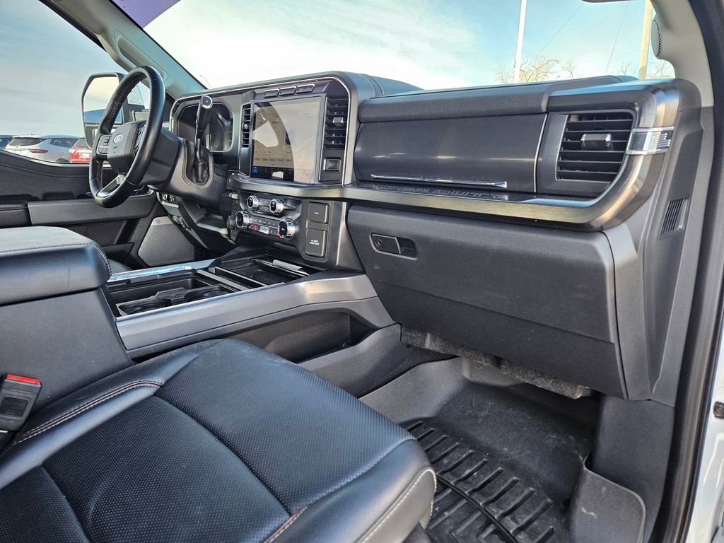 Used 2024 Ford F250 Lariat w/ Chrome Package AWD/4WD image 33