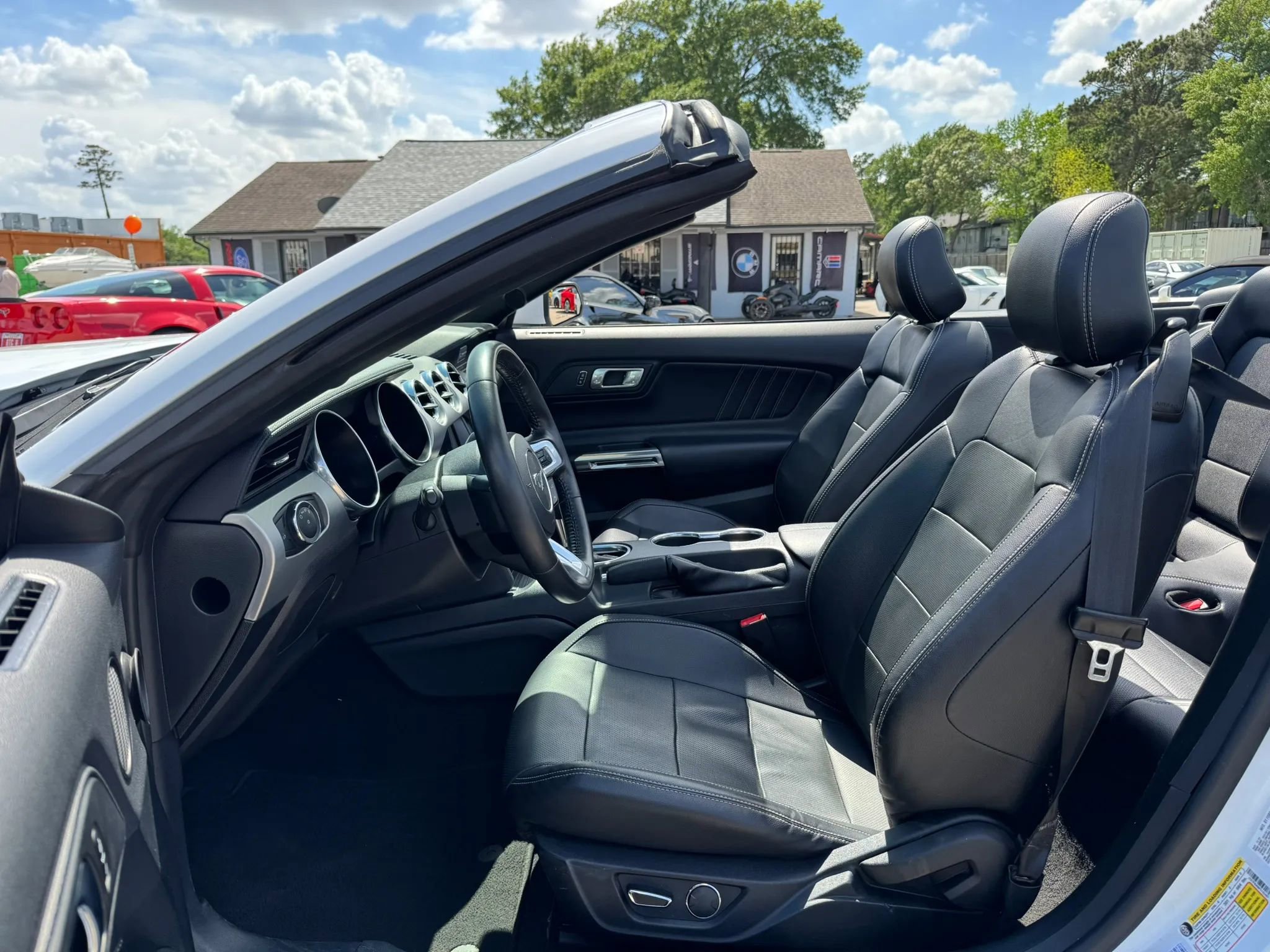 Used 2023 Ford Mustang Premium image 19
