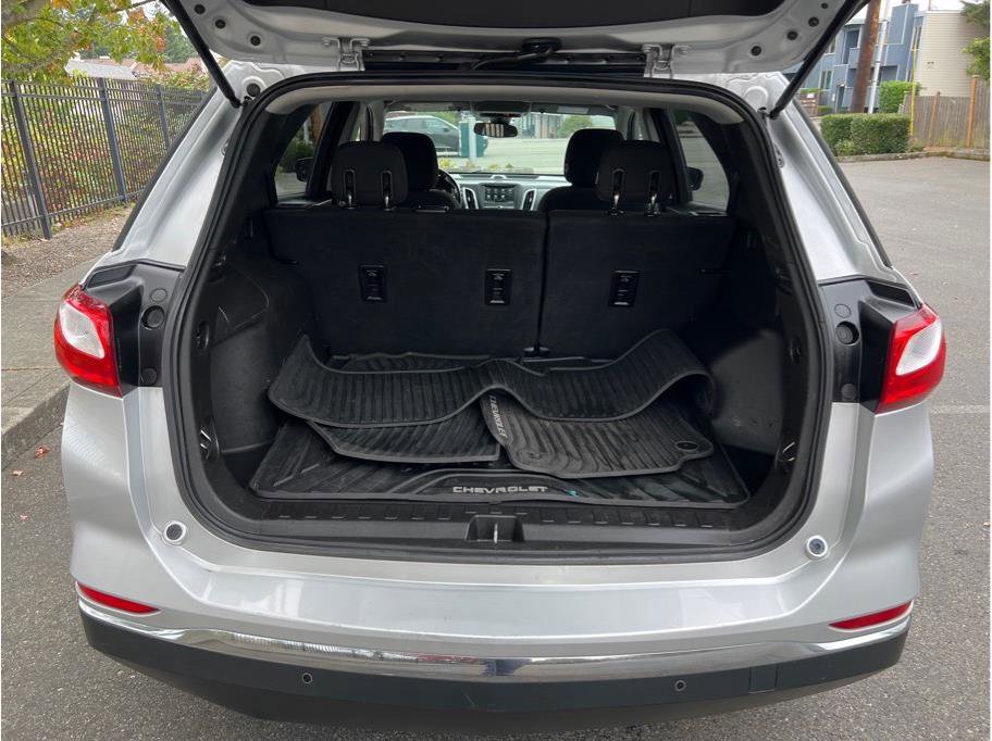Used 2019 Chevrolet Equinox LT image 17